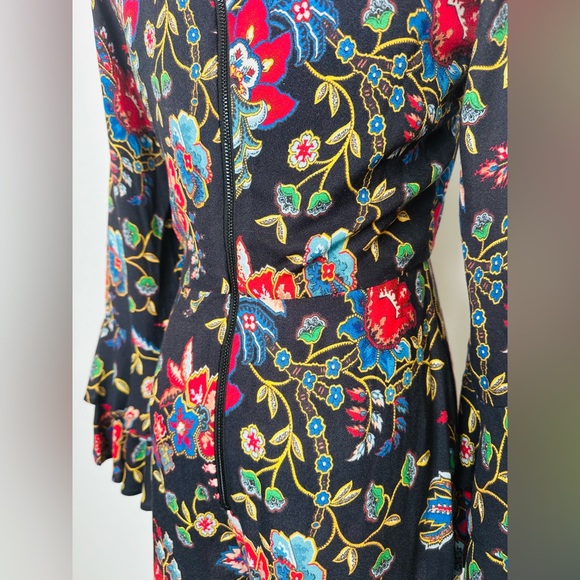 Alice + Olivia Floral Romper - Picture 7 of 9